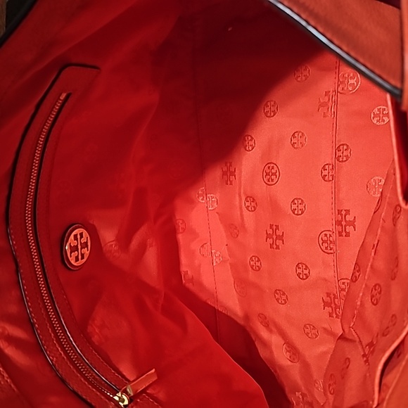 Tory Burch East West Tote Bag - Picture 7 of 8